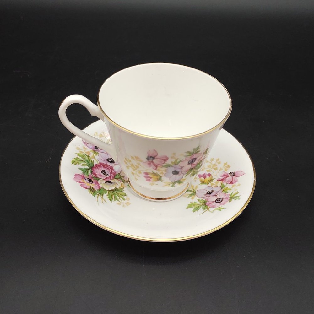 Vintage Clarence Tea Cup & Saucer